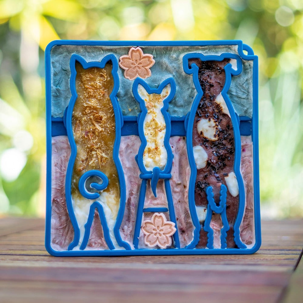 Waiting Dogs eTray - Shallow Slow Feeder Bowl